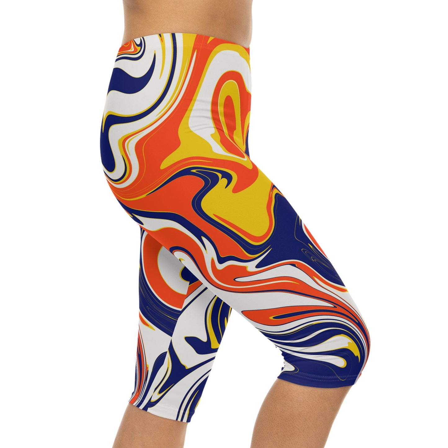 Women’s Capri Leggings (AOP)