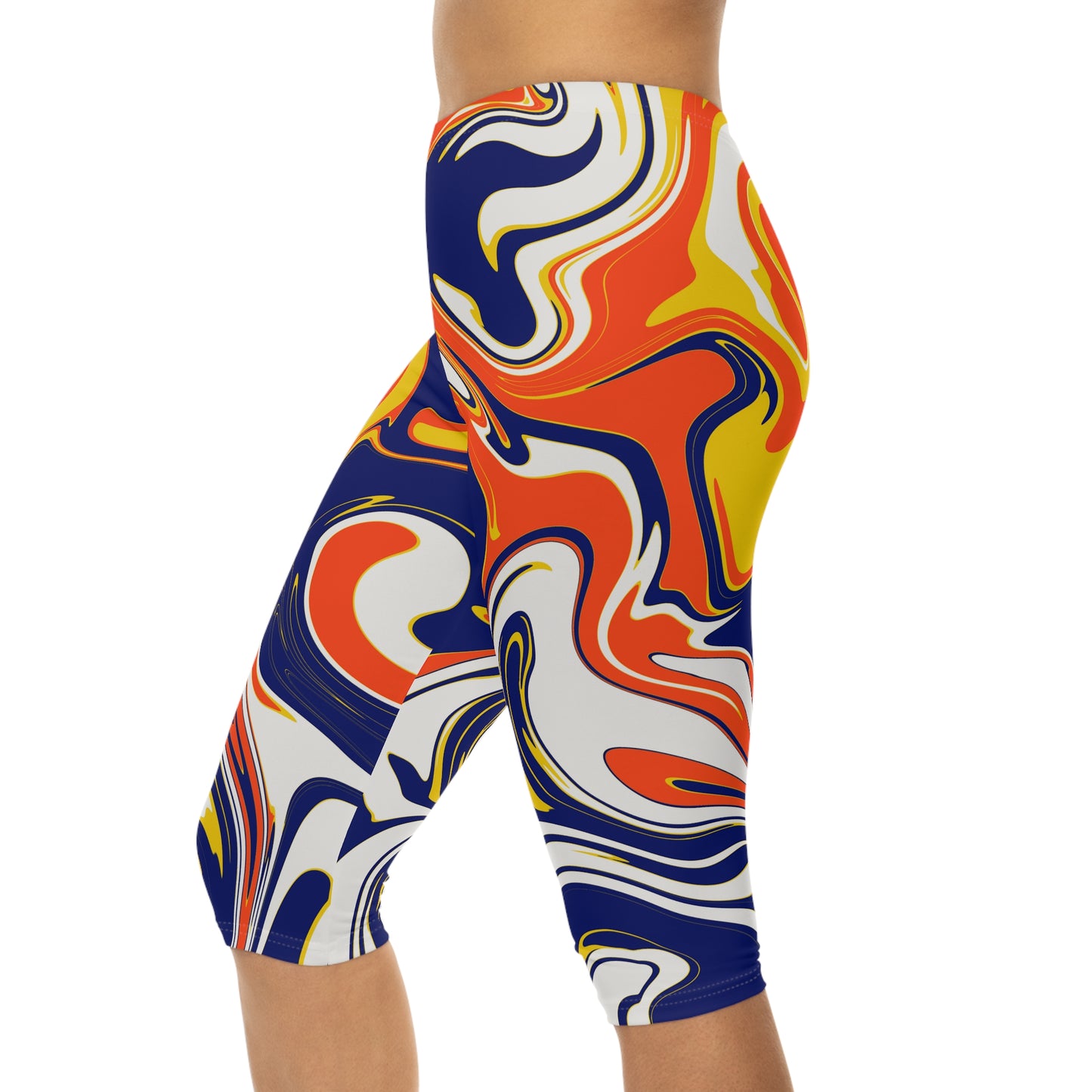 Women’s Capri Leggings (AOP)